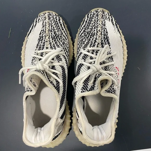 Yeezy 350 zebra - Picture 4 of 8